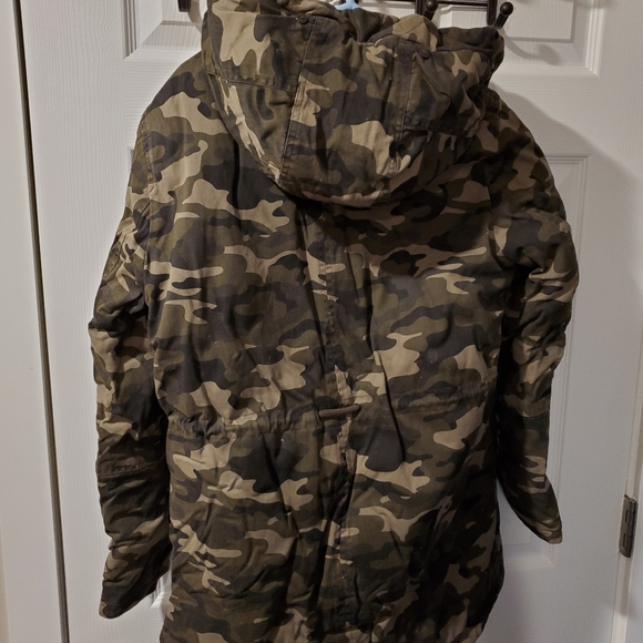 Garage Camo Jacket - Picture 5 of 7